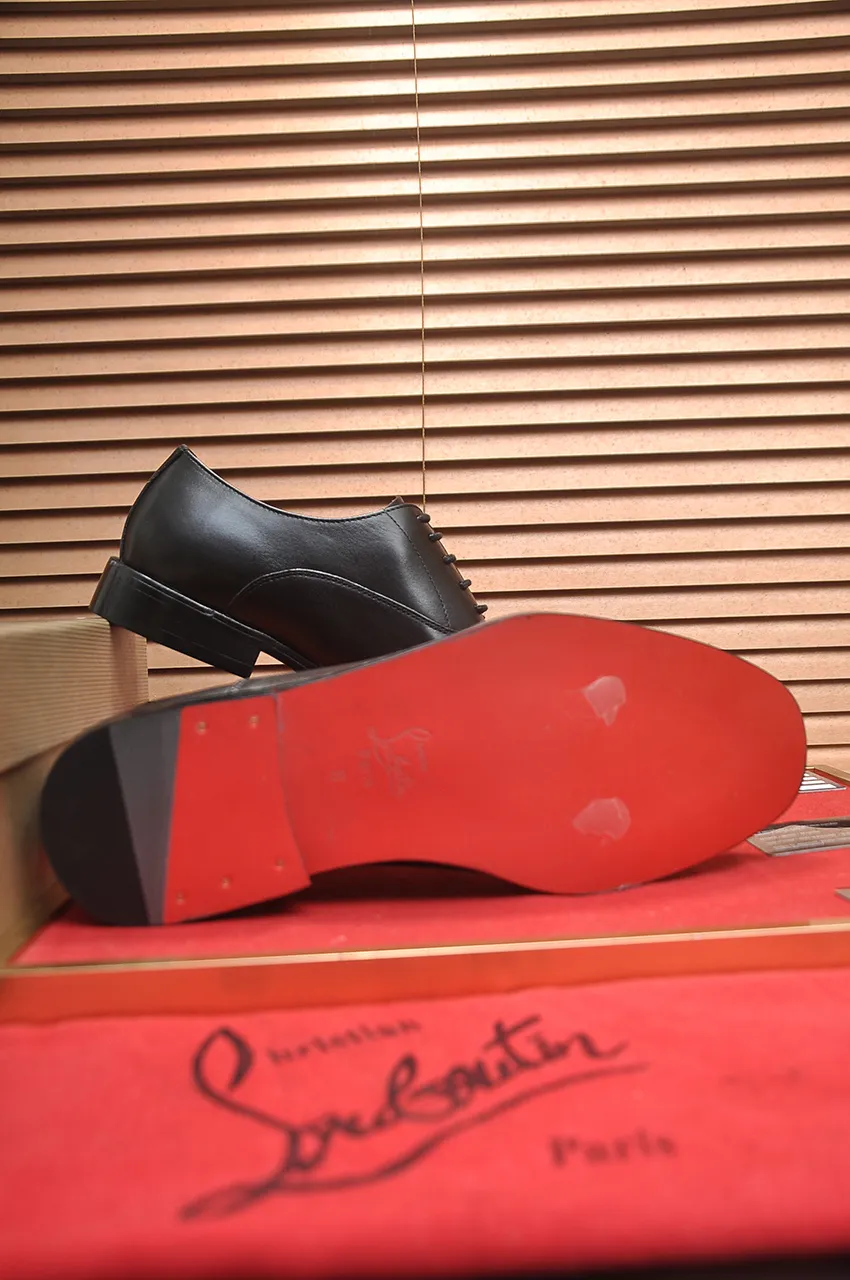 Men's shoes 💰620💶 [Chrstian Loubotin] Red-soled shoes 💋Original mold opening, the highest version on the market, purely handmade ➕Imported cowhide uppers, first-layer water-dyed cowhide lining! Original EU high-gloss outsole. 38 to 45 (45 customized),